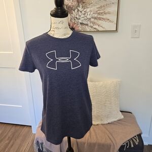 Women's Under Armour Tshirt